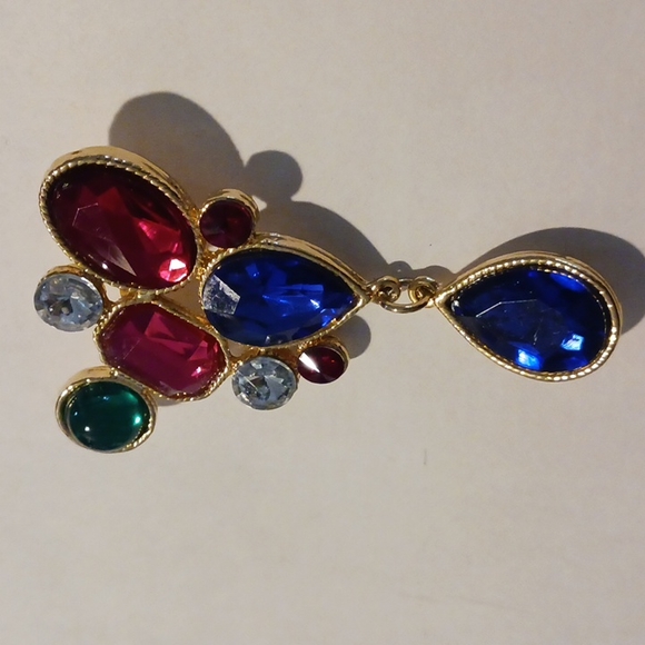 Rich jewel tone pin - Picture 2 of 3